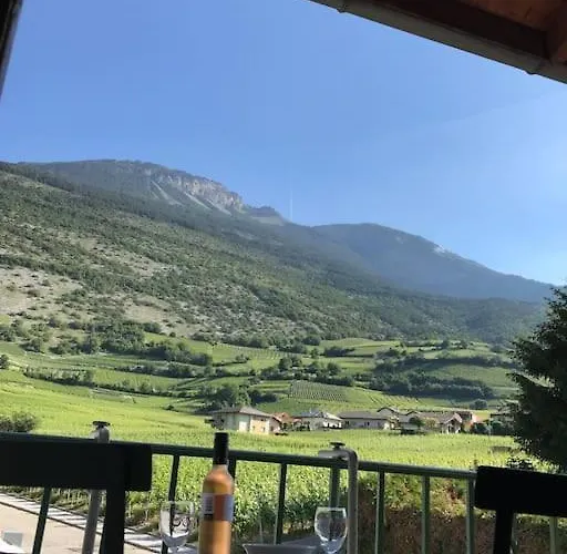 La Maisonnette : Charmante Maison Independante Holiday home Salgesch